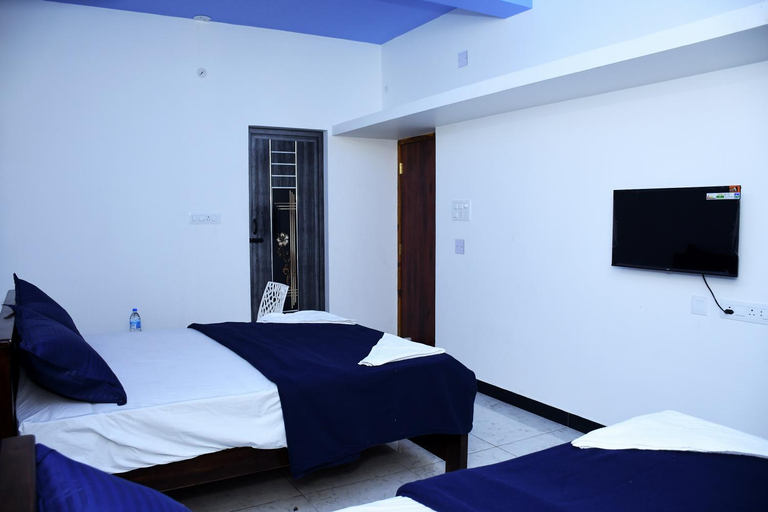 Bedroom 2, Blue Beach Homestay, Puducherry