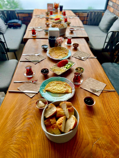 Food & Drinks 4, Relax Dağ Evleri, Çamlıhemşin