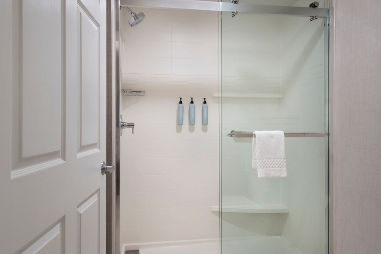 Bathroom 4, Residence Inn By Marriott Hartford Manchester, Hartford