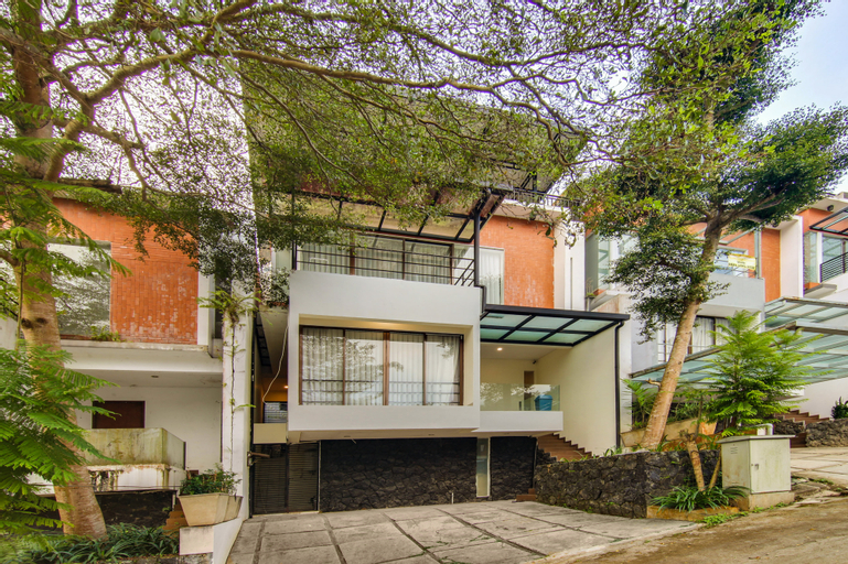 Exterior & Views 2, Villa Alinda C05 by Kava Stay, Bandung