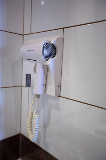 Bathroom 20