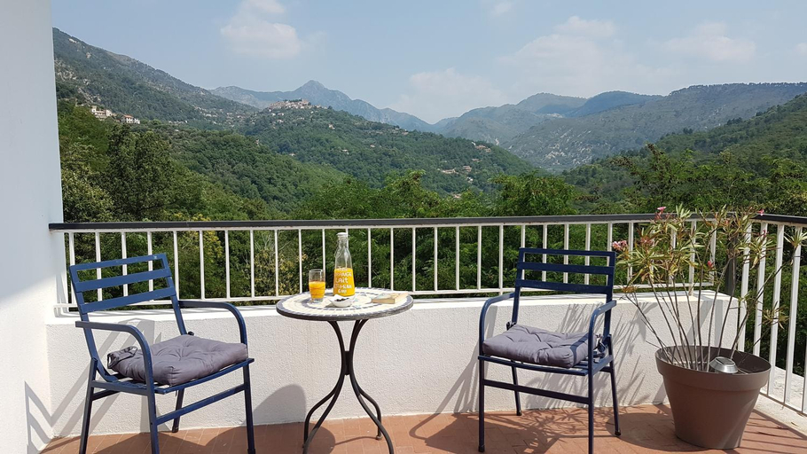 Others 5, Le Domaine de la Feuilleraie, Alpes-Maritimes