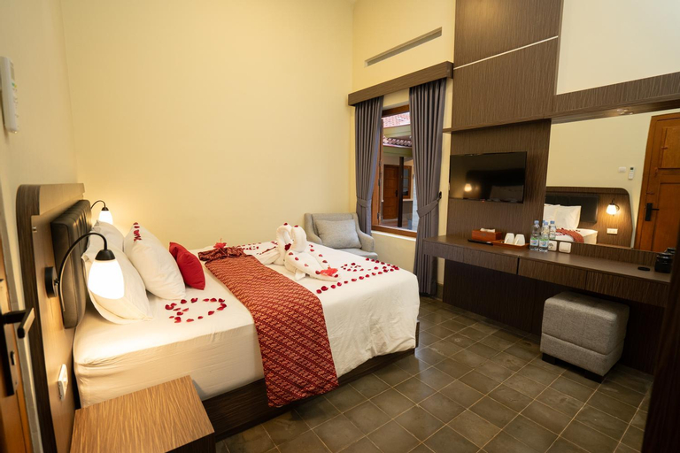 Bedroom 8