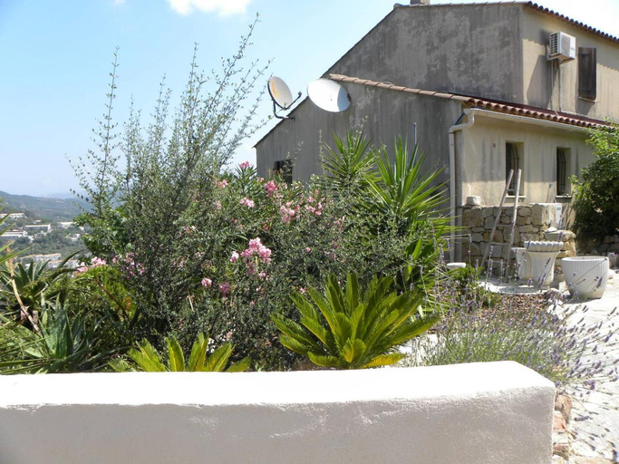Others 4, IN'D'NOI, Corse-du-Sud