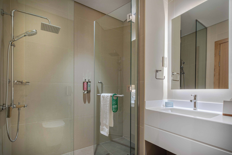 Bathroom 4, Rove JBR, Dubai