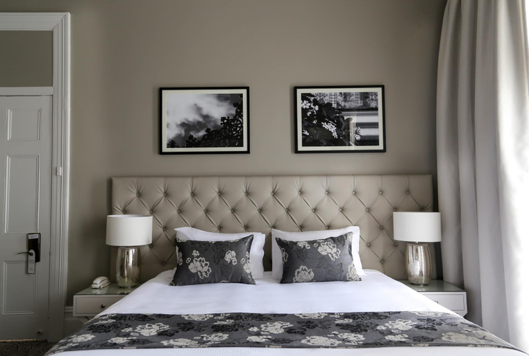 Bedroom 12