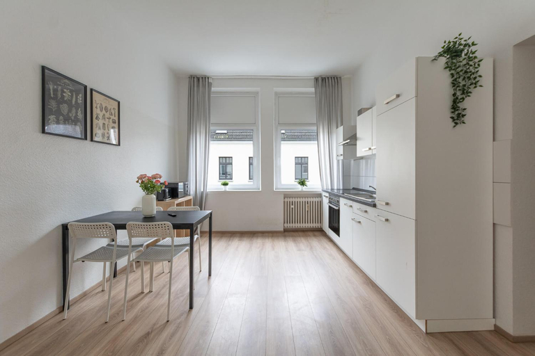Others 4, T&K Apartments - Apartments 20 Min to MESSE DUS, Krefeld