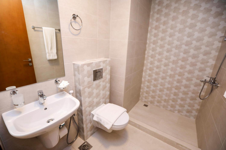 Bathroom 12