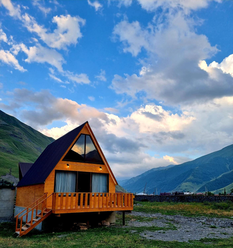 Others 5, Mountain hut in Kazbegi, Kazbegi