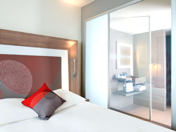 Bedroom 30