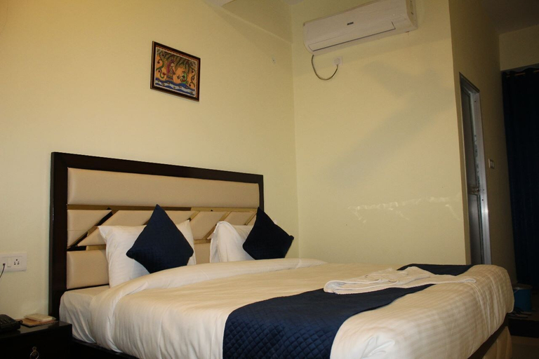 Bedroom 3, Hotel Vibrant Lawn And Banquet, Patna