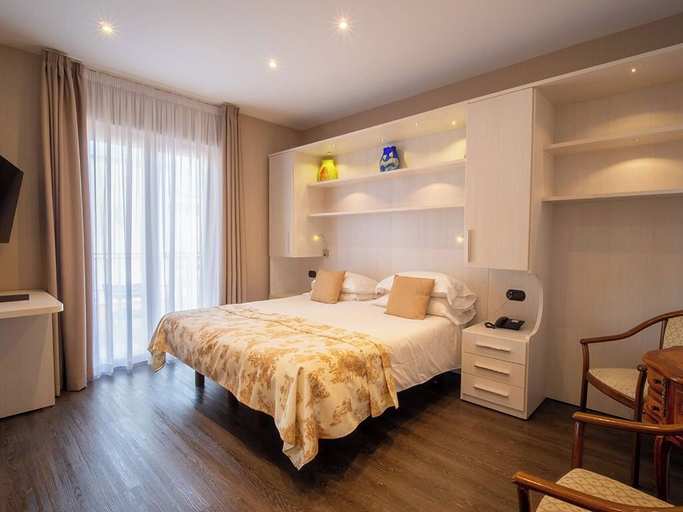 Bedroom 3, Hotel Central Wellness, Napoli