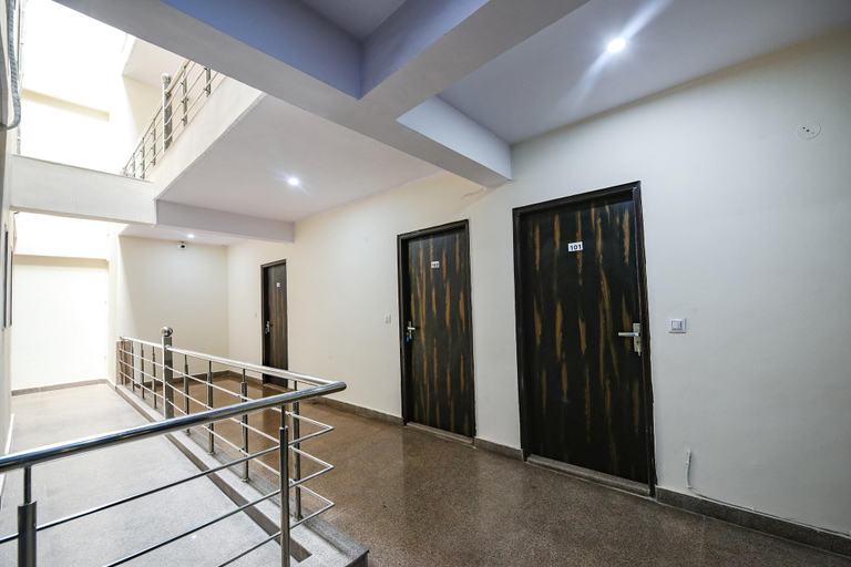 Public Area 3, FabHotel The Yashoobhumi, Delhi
