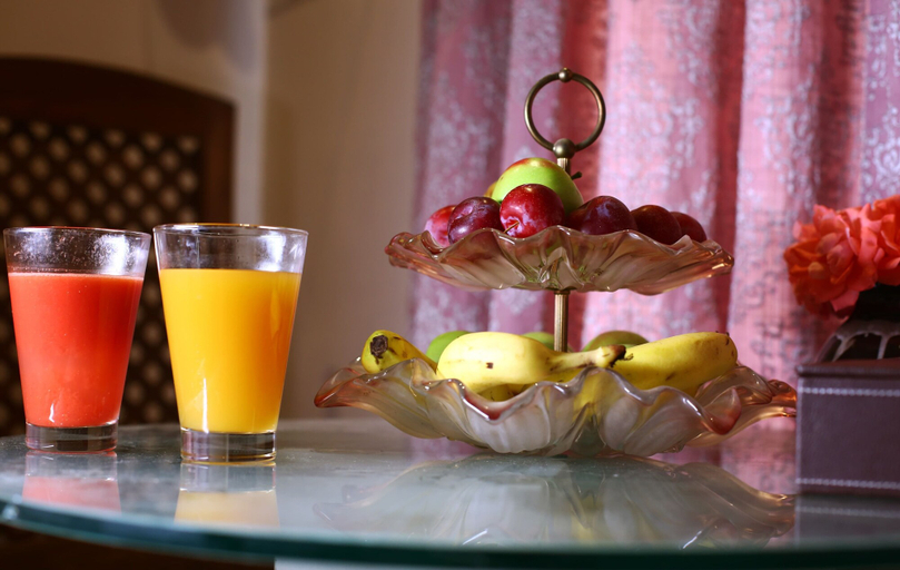 Food & Drinks, Imus Home Stay, Srinagar