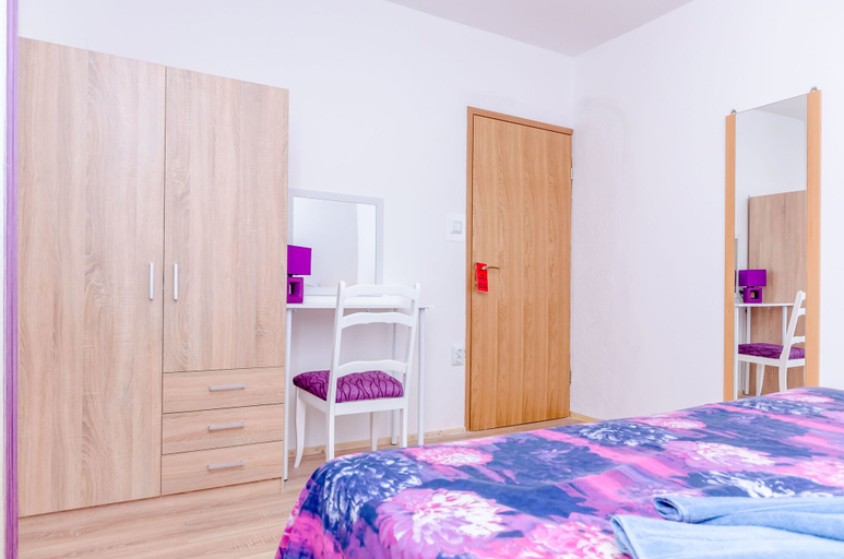 Room 4, Apartment Snjezana, Marina