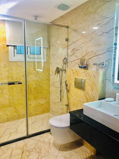 Bathroom 3, Saxophone Suites, Muharraq