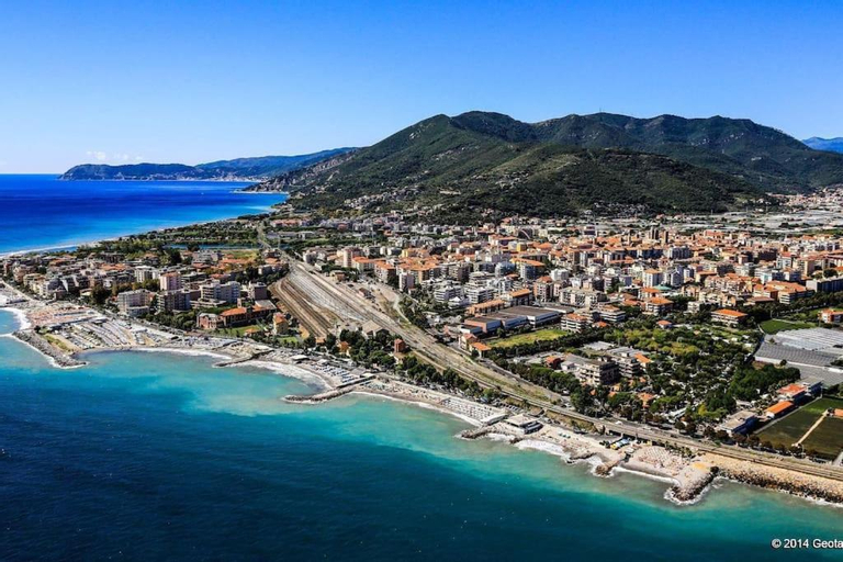 3, Casa Diamante a pochi passi dal mare di Albenga, Savona