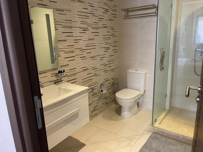 Bathroom 3, Luxury Modern Apartment in the heart of Marrakesh., Marrakech