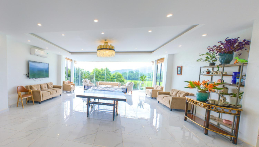 Public Area, Trang Trại Gia Trịnh, Ba Vi