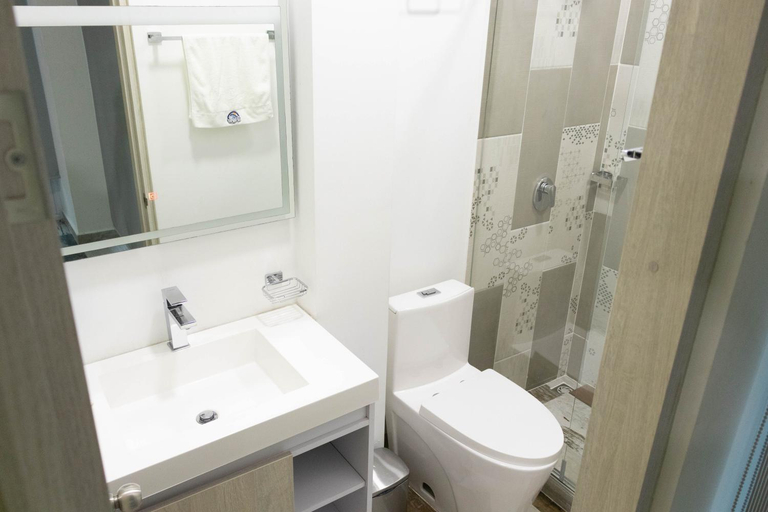 Bathroom, Hotel Wayra Club, Acacías