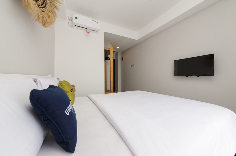 Bedroom 18