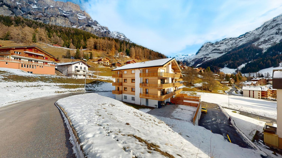Others 4, Sublime modern family apartment of 2 bedrooms, Leuk