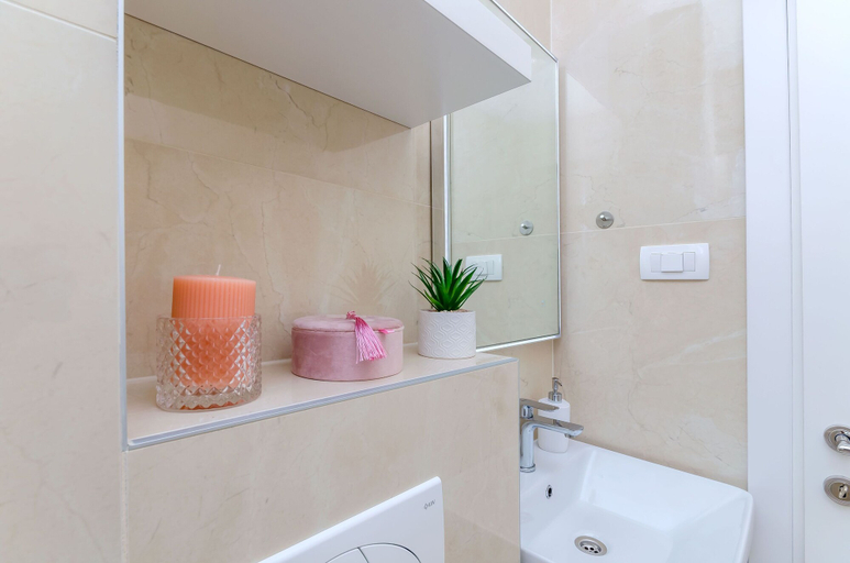 Bathroom 4, Apartment Anni, Trogir