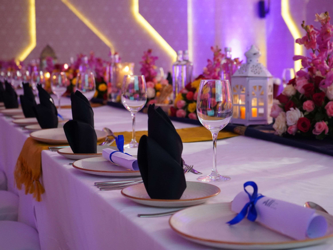 Business Facilities