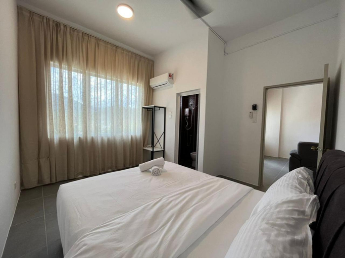 Bedroom 1, Level 4 Simfoni Beliza, Langkawi
