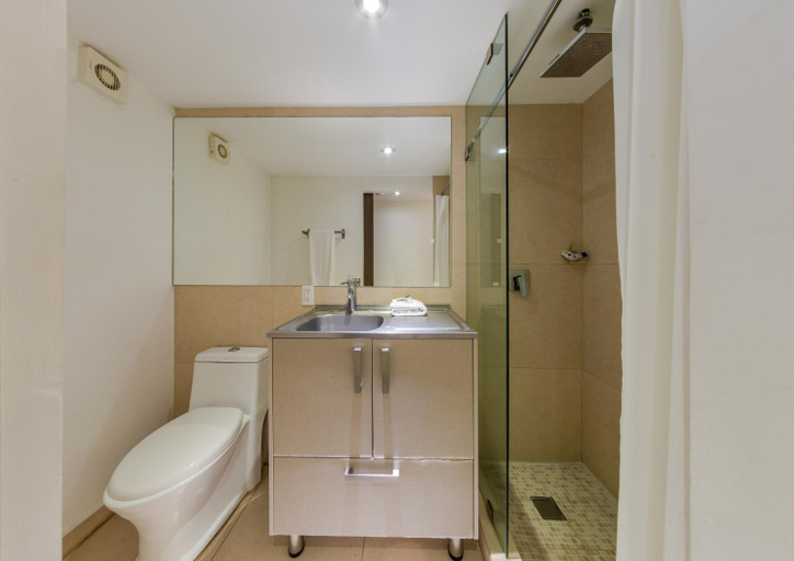 Bathroom 3, Kubo Hotel & Business Center, Allende