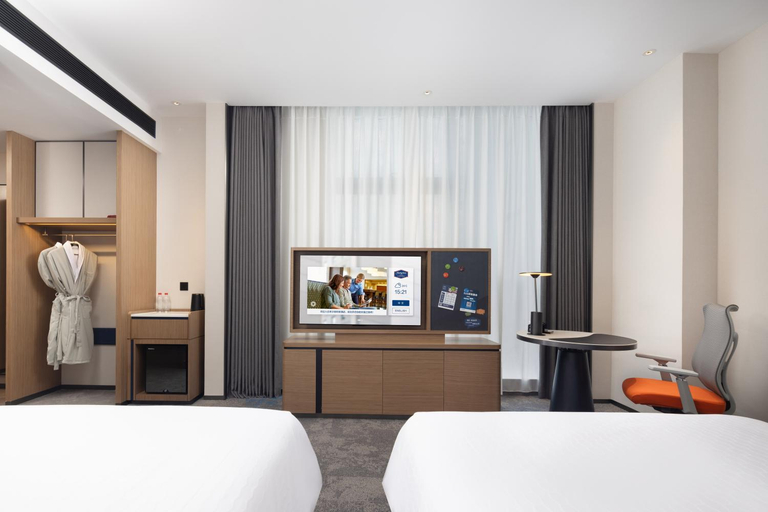 Bedroom 2, Hampton by Hilton Dongguan Liaobu Songshan Lake Avenue, Dongguan