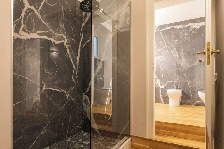 Bathroom 4, Divisi Suites & SPA, Palermo