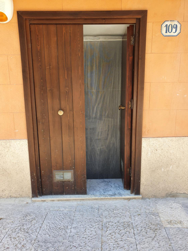 Others 5, Alle Porte del Capo, Palermo
