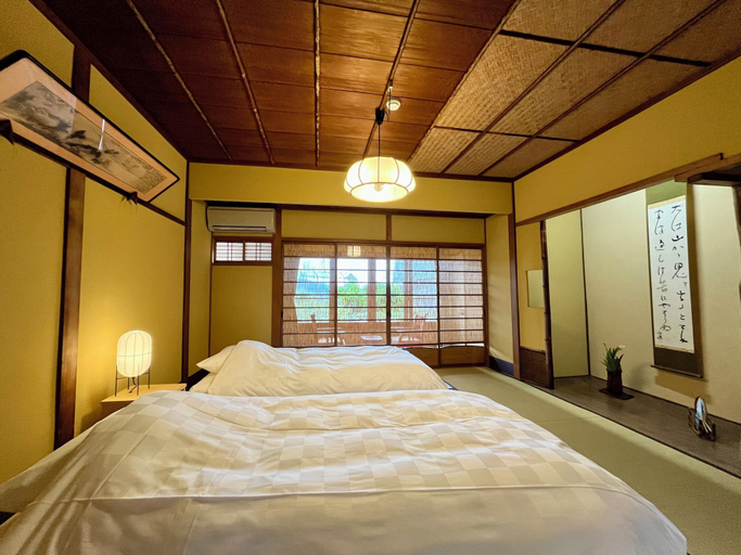 Bedroom 3, Charoku Bekkan, Miyazu