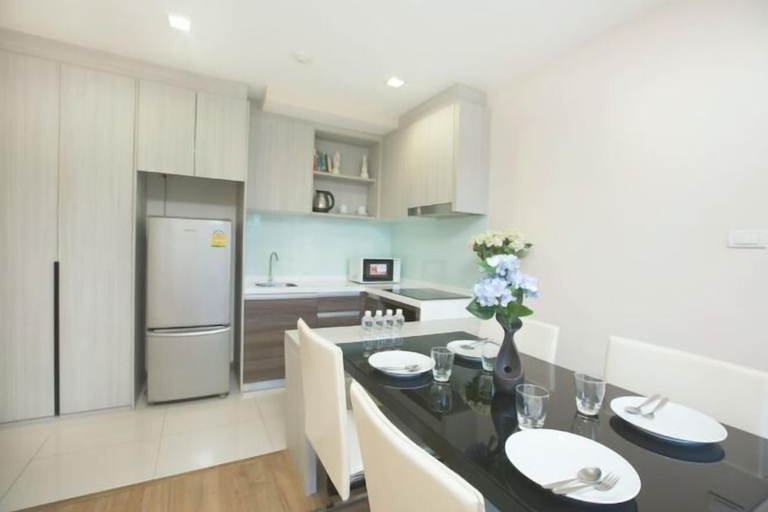 Dining Room 9