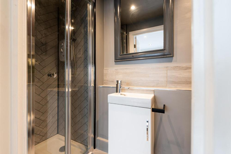 Others 3, TRIG-Private Studio, Courtyard, Walk to Fistral, Cornwall