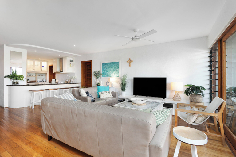 Others 5, Cove Point, Noosa - Noosa-Noosaville