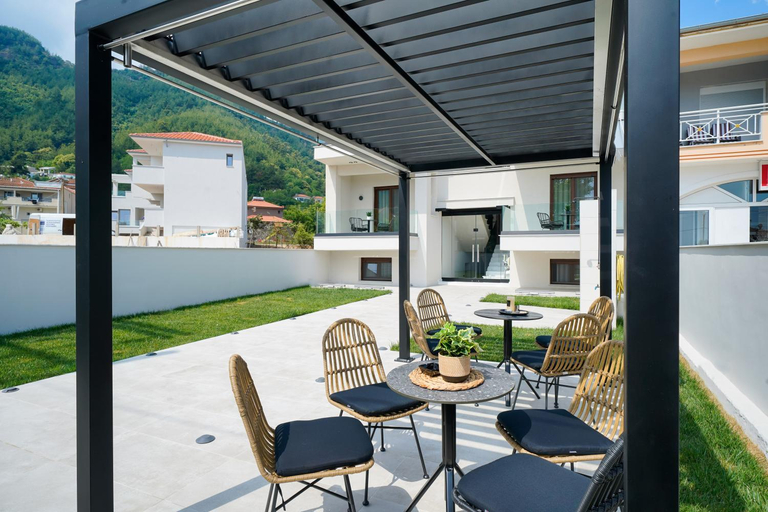 Others 4, Acantha Suites, East Macedonia and Thrace