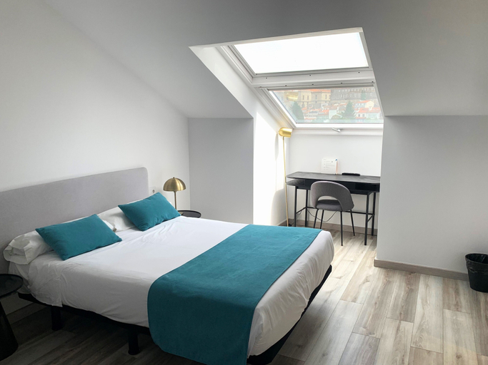 Bedroom 4, Pombal Rooms, A Coruña