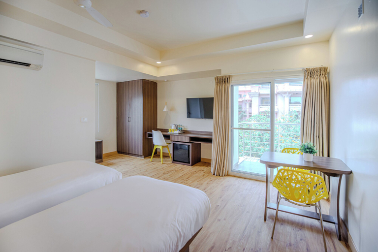 Bedroom 3, Bloom Hotel - HAL Old Airport Rd, Bangalore