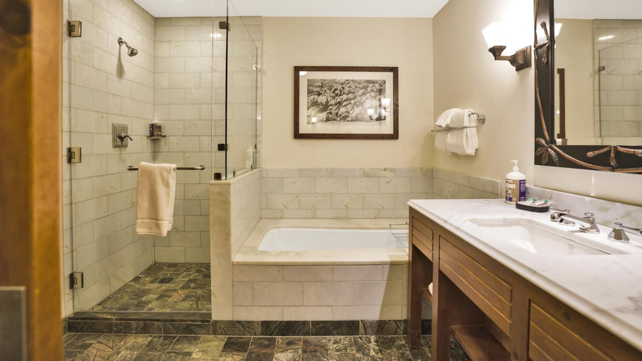 Bedroom 3, 1125 Lodge At Spruce Peak Ski In Ski In Ski Out King Studio, Lamoille