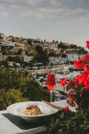 Food & Drinks 3, EPICURE SUITES, East Macedonia and Thrace