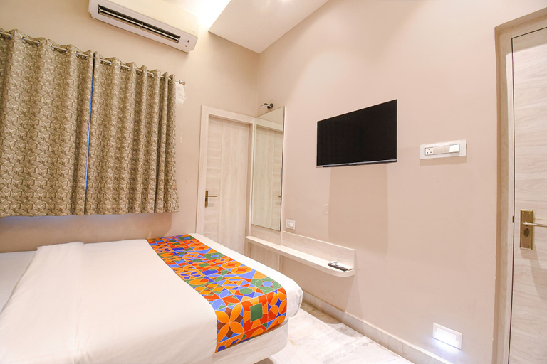 Bedroom 2, Fabhotel Kitchen Q Inn, Kolkata