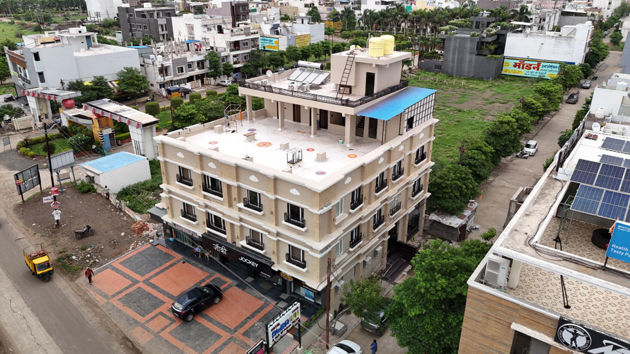 Exterior & Views 2, Pravasa Stay Near Luv Kush Square, Indore