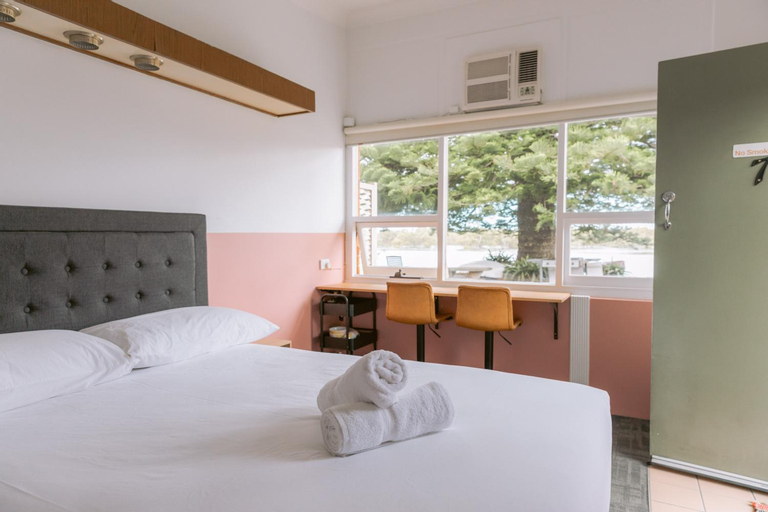 Bedroom 13