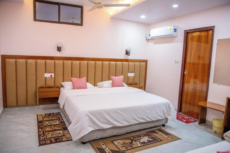 Bedroom 2, Hotel Hari Sharanam, Kannauj