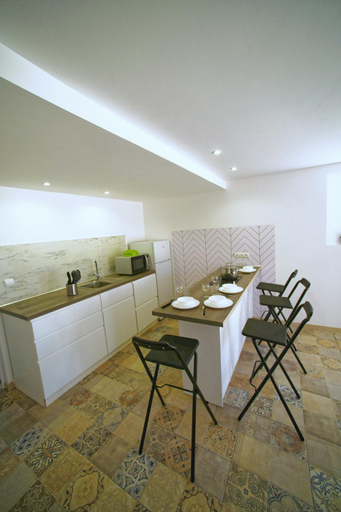 Kitchen 4, Les quatre chenes, Var