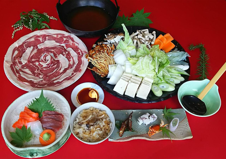 Food & Drinks 4, Shirabiso highlands Amanogawa, Iida