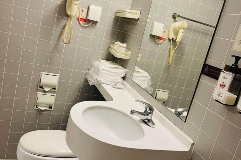 Bathroom 8