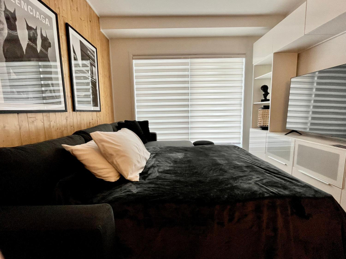 Bedroom, INITIAL -CLASSE S- Centre-ville de Quebec +stationnement, Communauté-Urbaine-de-Québec